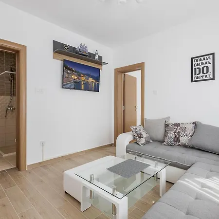 Muo Sea Front Apartments 科托尔 外观 照片